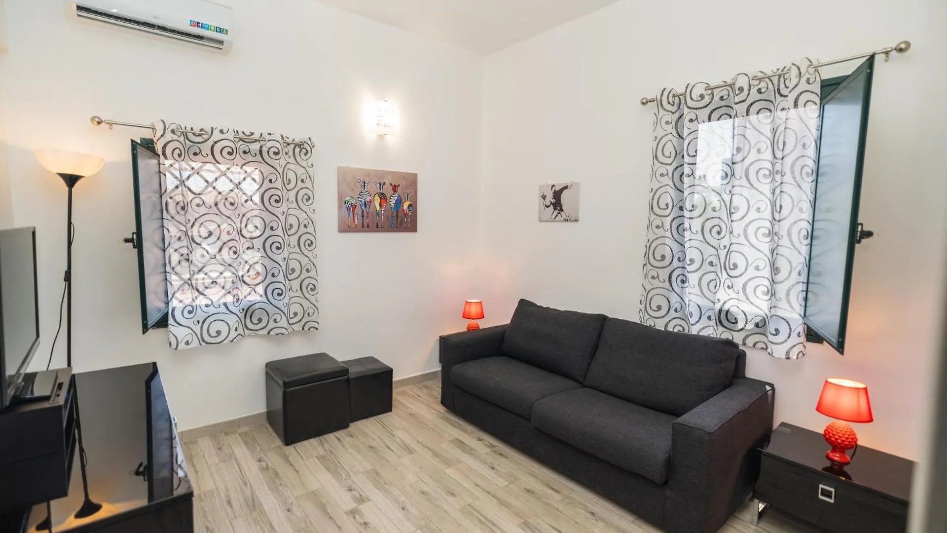 Casa Lana Villa Katanya 0*,  İtalya